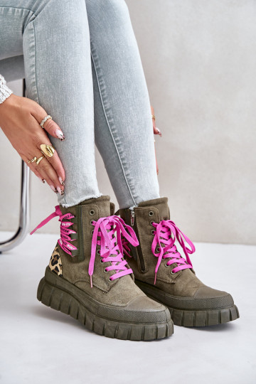Botas de mujer con una plataforma Con decoraciones atándosem con estampados de piel de leopardo color verde Edidda