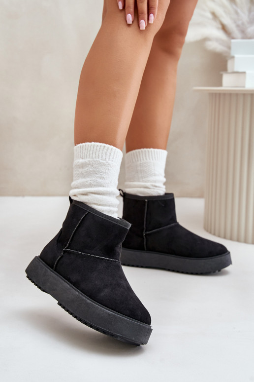 Femenino Botas de nieve con una plataforma Z de gamuza ecológicau de color negro Atteria Femenino Botas de nieve con una plataforma Z de gamuza ecológicau de color negro Atteria