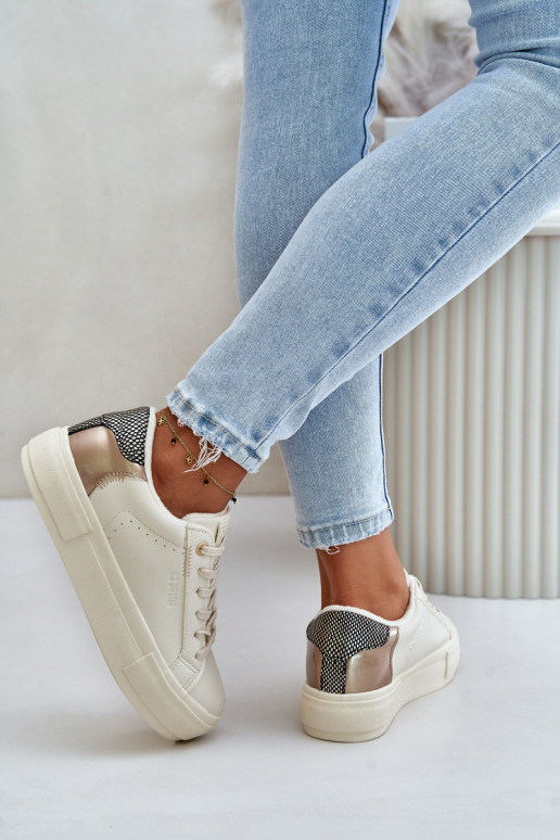 calentamiento Zapatos de ocio con una plataforma Big Star OO274A454 beige