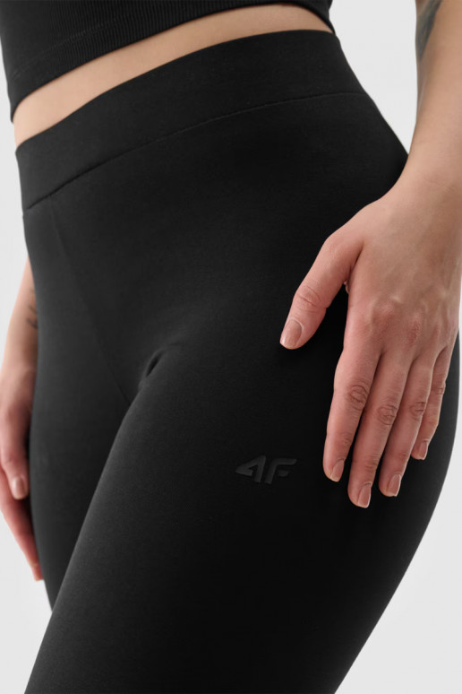 Legginsy Femenino DzianinoAe de color negro 4FENMM00TTIGF195-20S