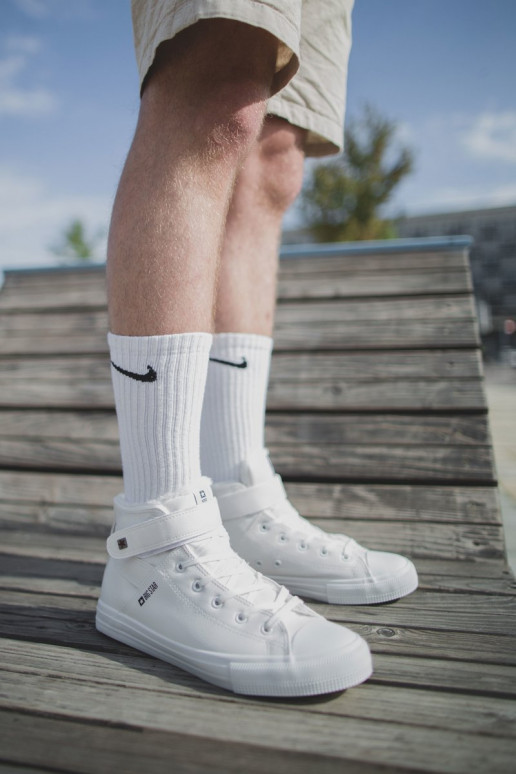 Zapatos casuales de hombre Big Star calentamiento el color blanco Y174024FEN Zapatos casuales de hombre Big Star calentamiento el color blanco Y174024FEN