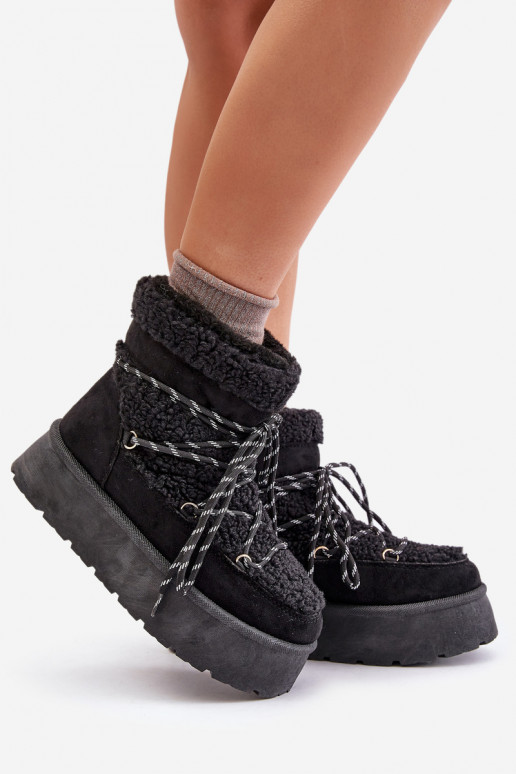 Botas de nieve con plataforma y detalles elegantes de color negro Izathiel Botas de nieve con plataforma y detalles elegantes de color negro Izathiel