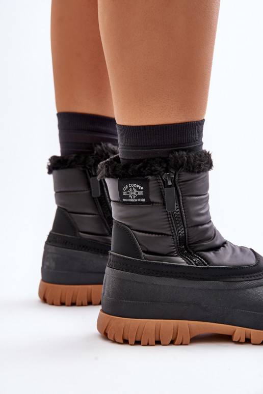 Botas de nieve Femenino calentamiento con pelo dentro Al castillo Lee Cooper LCJ-24-44-2866 de color negro