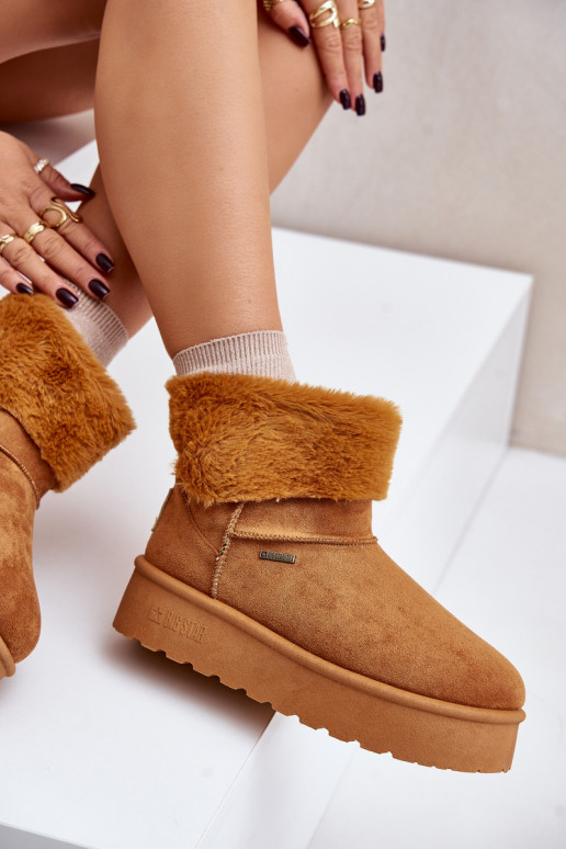 Botas de nieve con una plataforma con un abrigo de piel Big Star OO274A106 color marrón Botas de nieve con una plataforma con un abrigo de piel Big Star OO274A106 color marrón