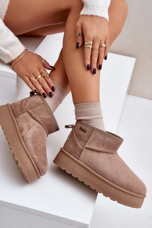 Bajo Botas de nieve con una plataforma Big Star OO274A100 beige Bajo Botas de nieve con una plataforma Big Star OO274A100 beige