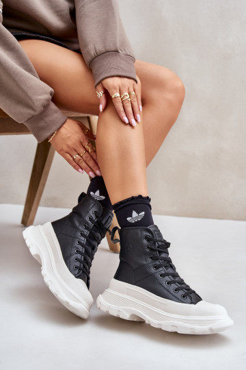 Piel calentamiento zapatos casuales con una plataforma Big Star OO274A599 de color negro