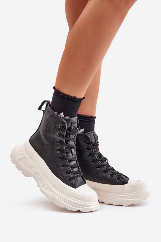 Piel calentamiento zapatos casuales con una plataforma Big Star OO274A599 de color negro