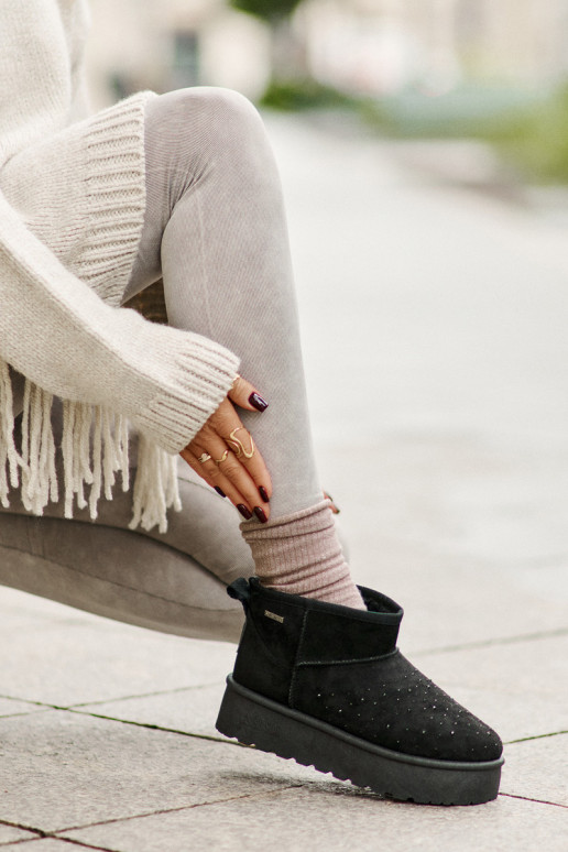 Botas de nieve Con decoración con una plataforma Big Star OO274A105 de color negro Botas de nieve Con decoración con una plataforma Big Star OO274A105 de color negro