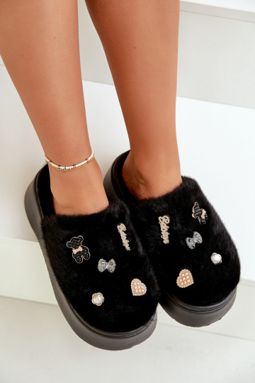 con un abrigo de piel Zapatillas Femenino Sobre una suela gruesa Z Przypinkami de color negro Zintoria