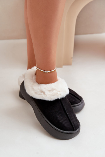 Zapatillas Femenino con un abrigo de piel de color negro Zinntia 2