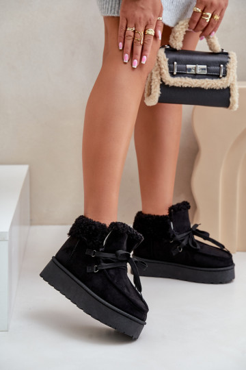 Botas de nieve Femenino con una plataforma con un abrigo de piel Typu Branek de color negro Ciabellae 2