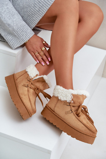 Botas de nieve Femenino con una plataforma con un abrigo de piel Typu Branek color marrón Ciabellae