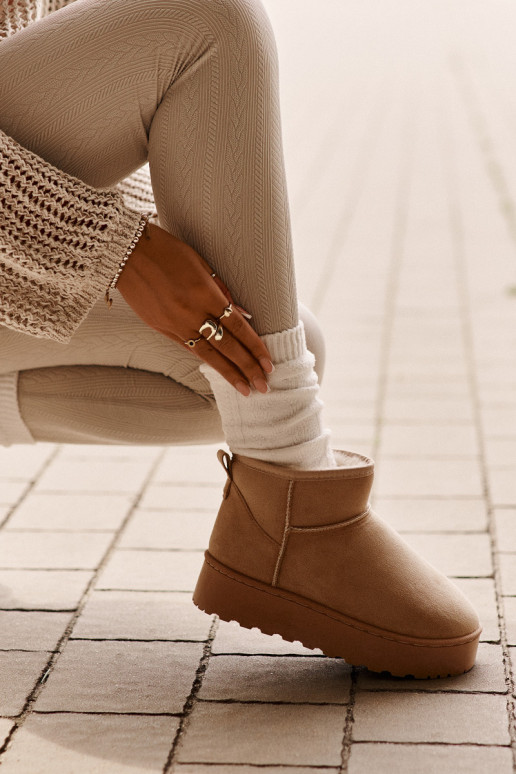 Botas de nieve de mujer con plataforma para abrigar con pelo interior color beige Xamella