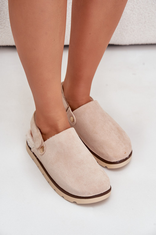 Zapatillas Femenino con una plataforma calentamiento con pelo dentro Typu Baranek beige Sanilora