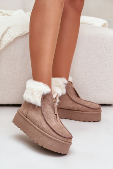 Botas de nieve Femenino con una plataforma con un abrigo de piel y cremallerasiem beige Filiala 2