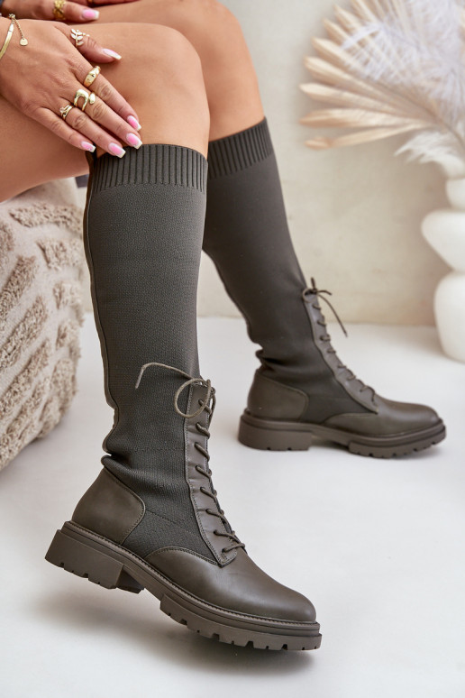 Un modelo convincente botas Ze SkarpetkoAą CholeAką de color caqui Iranel Un modelo convincente botas Ze SkarpetkoAą CholeAką de color caqui Iranel