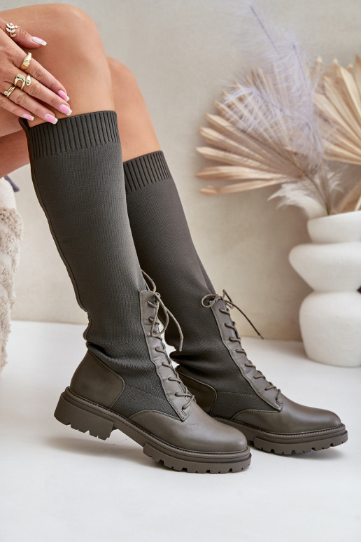 Un modelo convincente botas Ze SkarpetkoAą CholeAką de color caqui Iranel Un modelo convincente botas Ze SkarpetkoAą CholeAką de color caqui Iranel