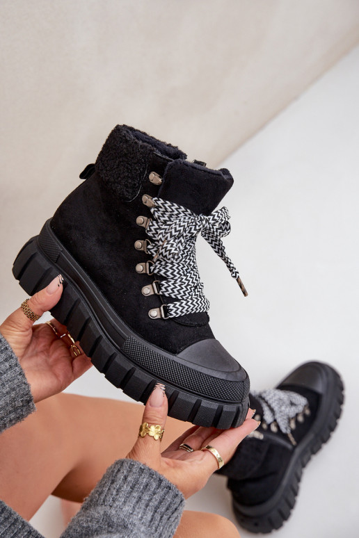 Botines forrados de mujer con plataforma en color negro Alcyhen