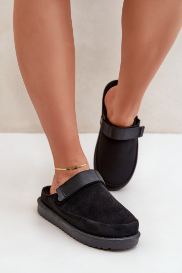 calentamiento Zapatillas Femenino con una plataforma de color negro Neliel
