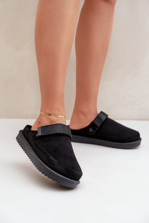 Zapatillas forradas para mujer con plataforma en color negro Neliel