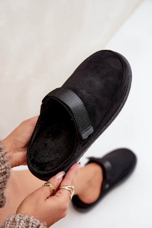 Zapatillas forradas para mujer con plataforma en color negro Neliel