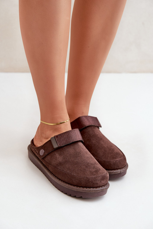 Zapatillas forradas para mujer con plataforma en color chocolate Neliel