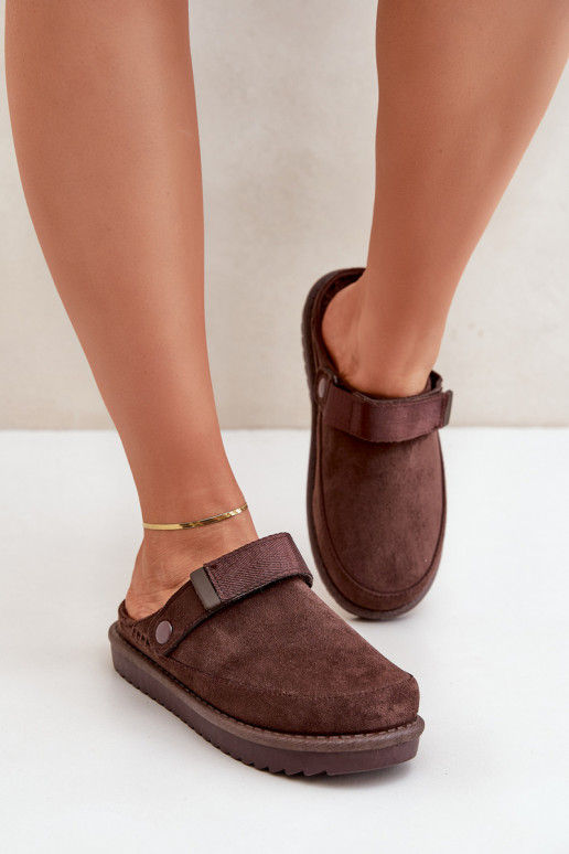 Zapatillas forradas para mujer con plataforma en color chocolate Neliel