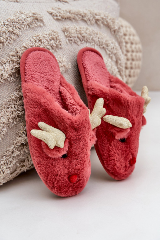 Pantuflas navideñas con tema de renos en color coral Asielle