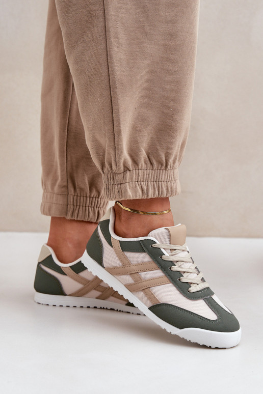 Zapatillas bajas de estilo casual en color arena-verde Eezore
