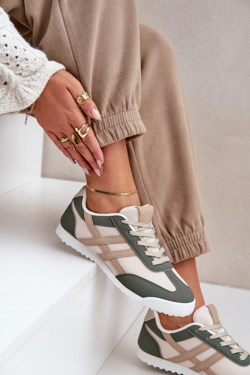 Zapatillas bajas de estilo casual en color arena-verde Eezore
