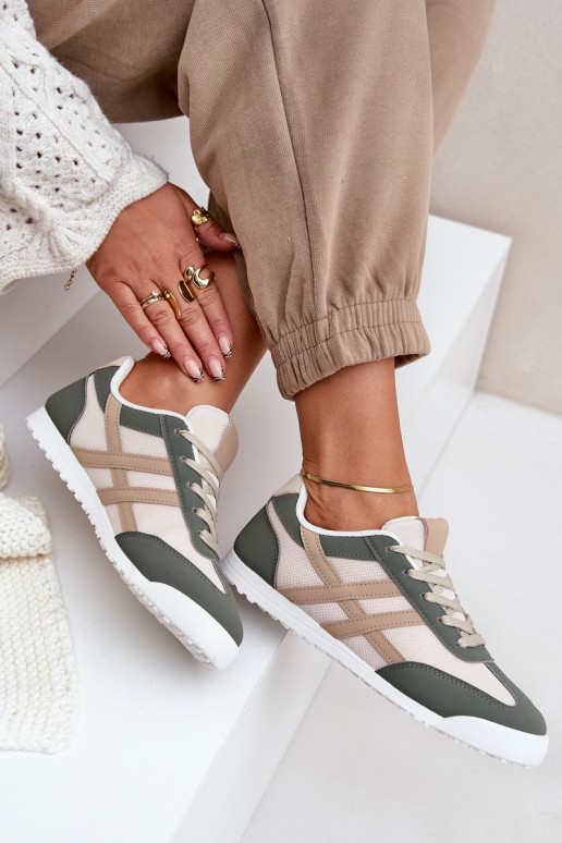 Zapatillas bajas de estilo casual en color arena-verde Eezore