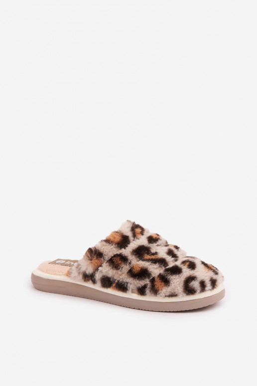 con un abrigo de piel Zapatillas Femenino con estampados de piel de leopardo Inblu EK000008 beige con un abrigo de piel Zapatillas Femenino con estampados de piel de leopardo Inblu EK000008 beige