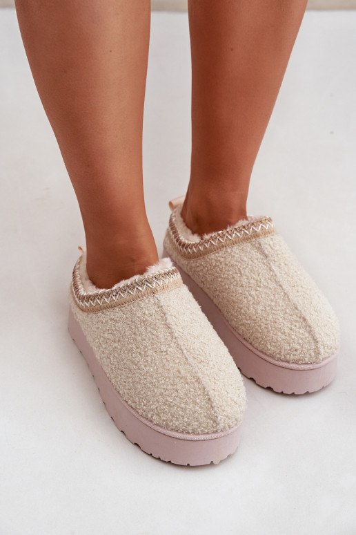 Botas de nieve Femenino con una plataforma Z Haftem color marfil Tirissa Botas de nieve Femenino con una plataforma Z Haftem color marfil Tirissa