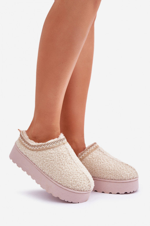 Botas de nieve Femenino con una plataforma Z Haftem color marfil Tirissa Botas de nieve Femenino con una plataforma Z Haftem color marfil Tirissa