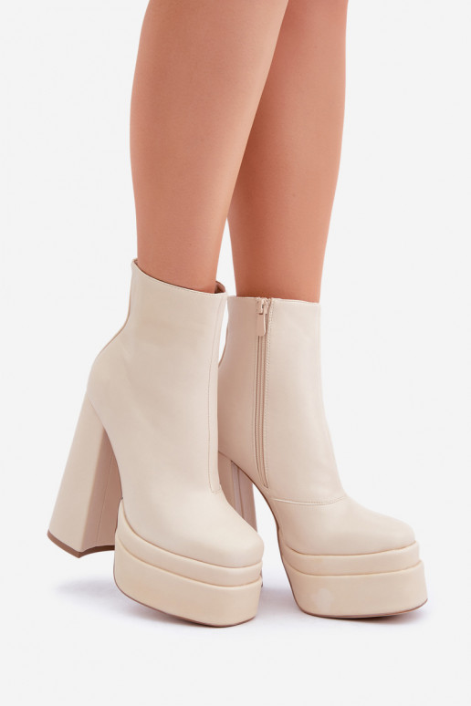 Botas con una plataforma I Registro calentamiento color marfil Selahra