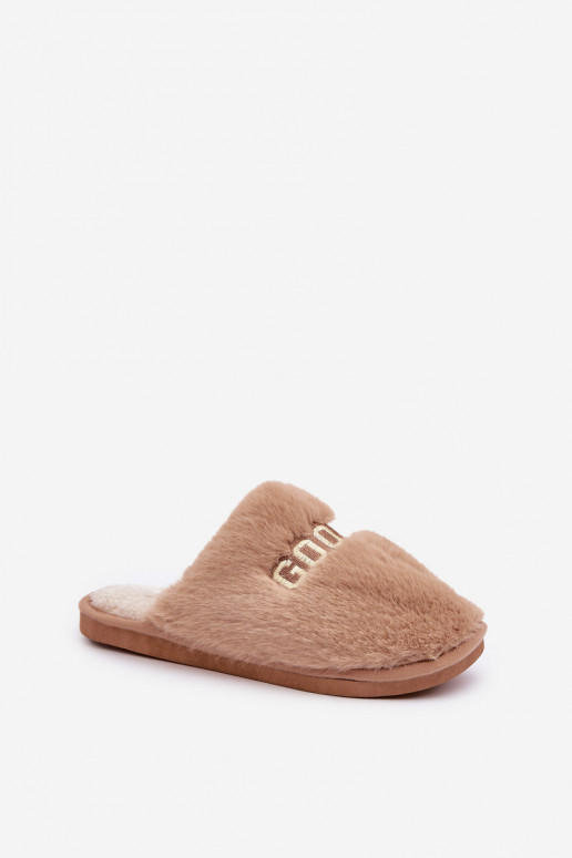 Chancletas de mujer con forro de piel en color marrón Kalelia