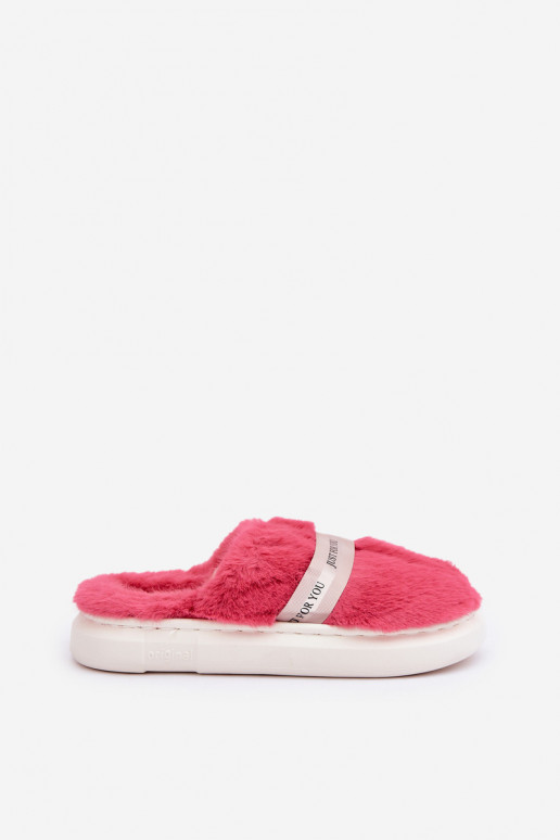 Chancletas con forro de piel y tacones decorados en color rosa Savalithea