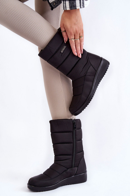 Botas de nieve aisladas en color negro Calena