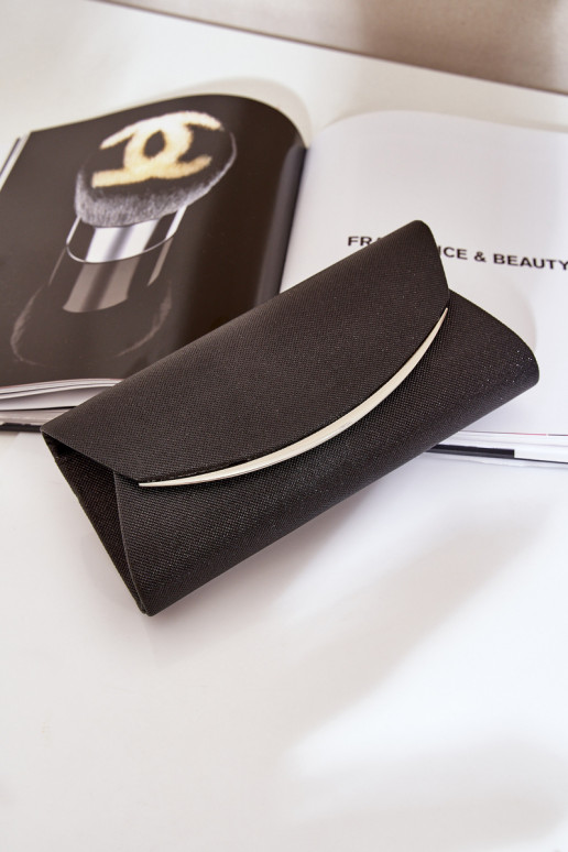 con brillo Tiene queno ENizytoAa tipo de sobre negro Sastorea