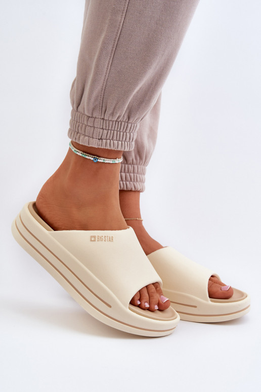 Chanclas de mujer con plataforma Big Star NN274A034 en color arena
