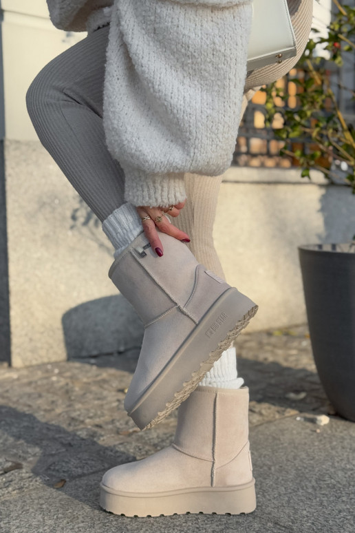 Botas de nieve altas con plataforma... Botas de nieve altas con plataforma...