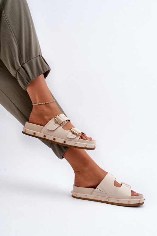 zapatillas de mujer con una plataforma Big Star NN274083 beige