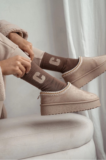 Medias Femenino Frotte Z Literą C color marrón