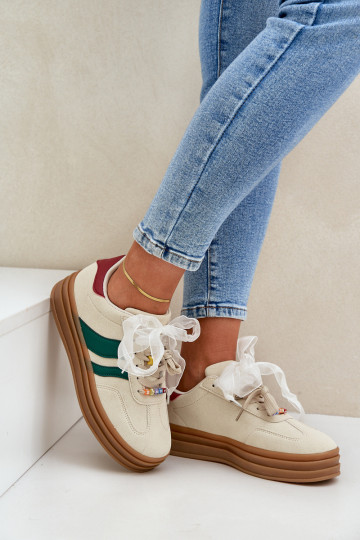 Zapatillas modelo zapatos. Femenino Z Przypinkami beige Jariana 2