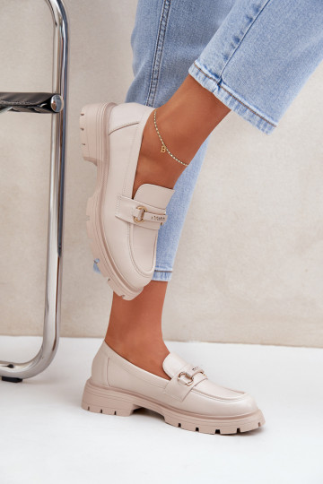 modelo clásico mocasines de mujer de cuero ecológico beige Savethira 2