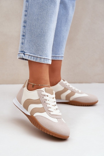Zapatillas clásicas Femenino de cuero ecológico beige Tiene queretina