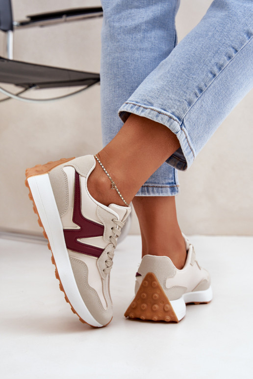 zapatillas Zapatillas modelo zapatos. Femenino beige-borgoña Britma