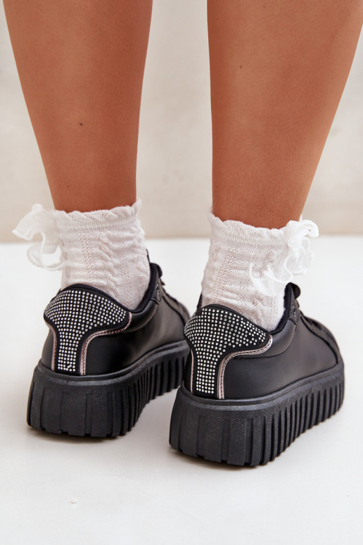 Zapatillas modelo zapatos. Femenino Z Przypinkami de color negro Grelesi