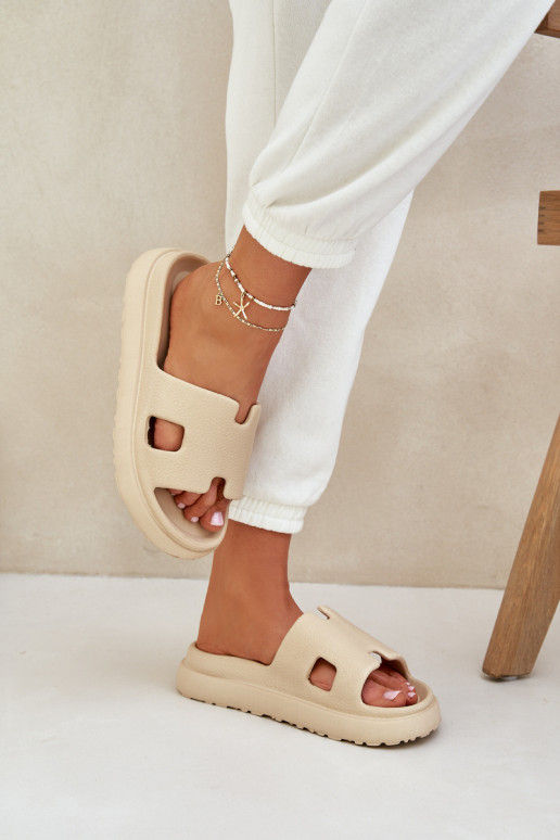 Zapatillas ligeras Zapatillas Con recortes beige Neladith