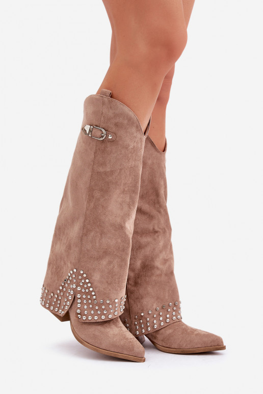 Botas de caña alta con tacones color... Botas de caña alta con tacones color...